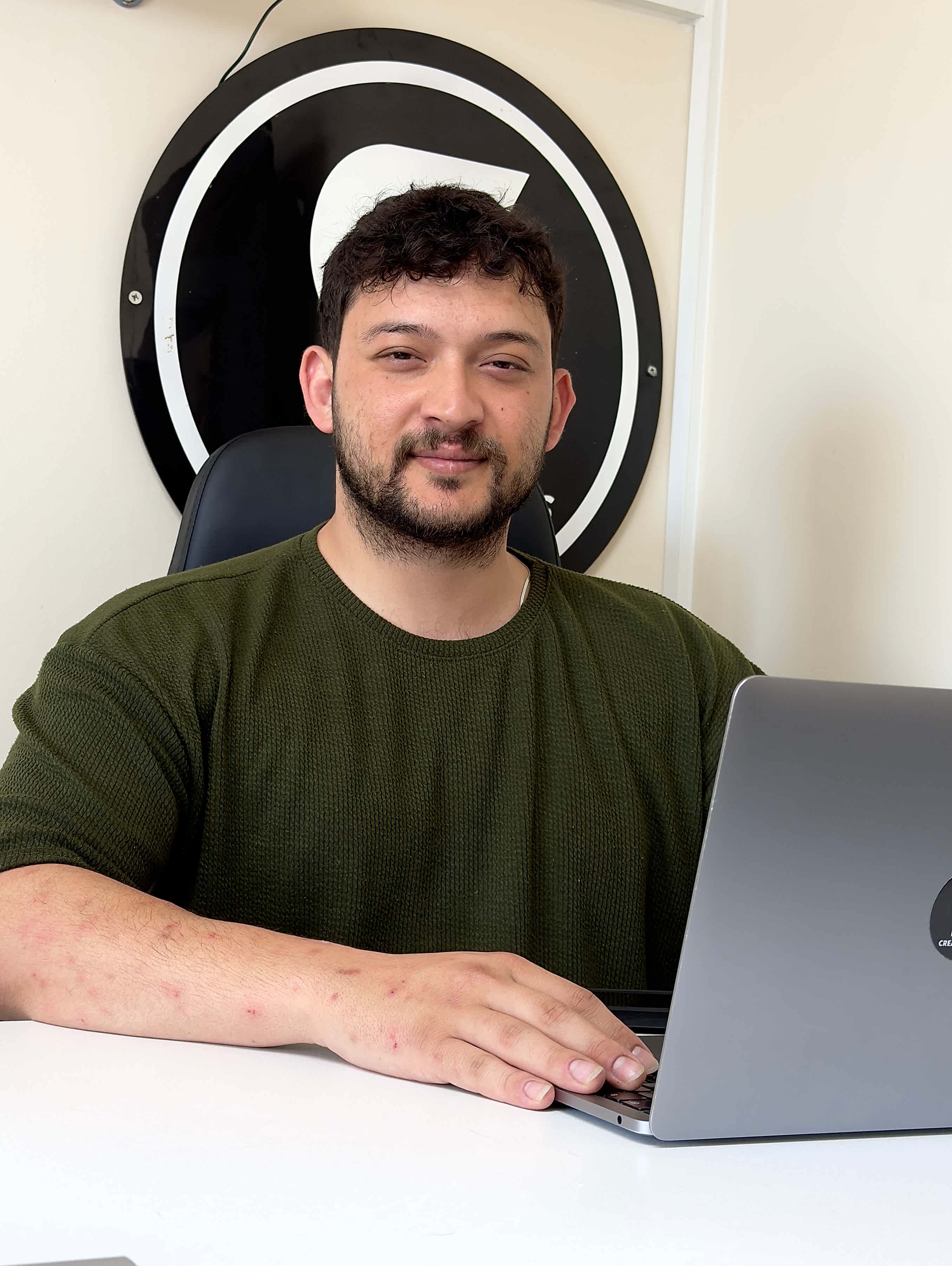 Furkan Özşahin – Pazarlama Direktörü